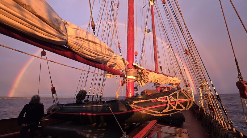 The rainbow arching over the whole ship